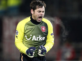 Twente kalecisi çıldırttı!