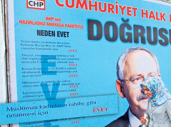 'CHP skandal afişi unutturmaya çalışıyor'