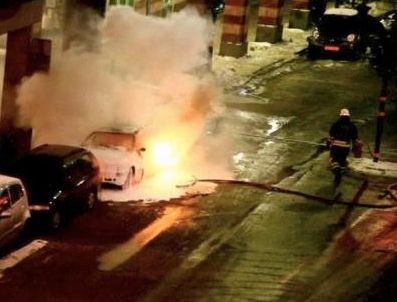 Gizli servis ayakta uyudu