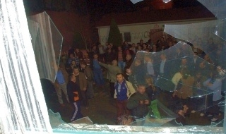 Provokasyona karşı imza kampanyası