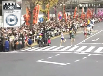 Dalgınlık şampiyonluktan etti - video