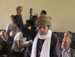 Hür adam kavgası büyüyor