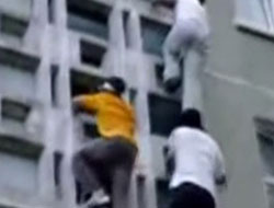 Ölüme meydan okuyan gençler...