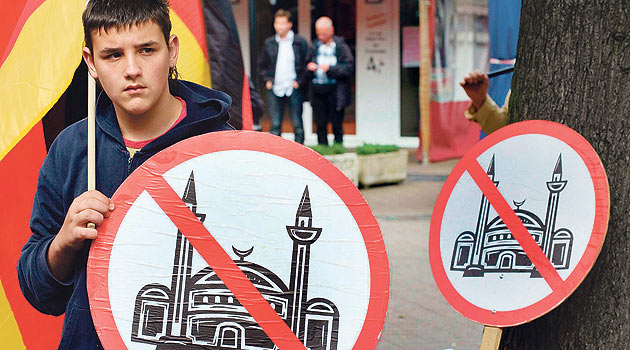 Avrupa'nın Müslümanlar'a yaklaşımı