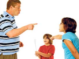 Çocukların babalarını çıldırtan 10 davranışı