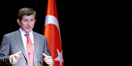 Davutoğlu: Ermenistan dost ülke