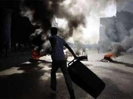 İsrailli diplomatlar Mısır'ı terketti