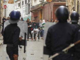 Cezayir'de olağanüstü hal sona erecek