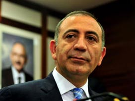 'Genel başkanın oy işi komploydu