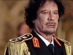 Diktatör Kaddafi Televizyon'da Saçmaladı