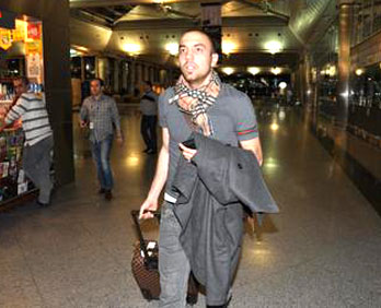 Takım maçta, o tatilde