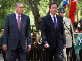 Cameron, Erdoğan'la Libya'yı görüştü