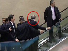 Bir yürrüyen merdiven kazası daha