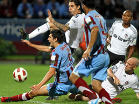 Trabzon kalesinde büyük tehlike