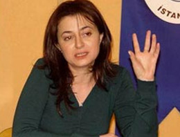 Hükümet ve Gülen'e ağır hakaret