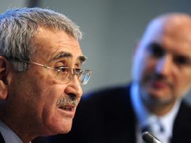 Durmuş Yılmaz cari açığa formül buldu