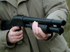 Pompalı tüfekle öldürüldü