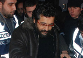 Soner Yalçın'dan Gözaltında Talimat !