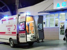 Çarptığı kadını yerde bırakıp kaçtı