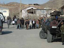 Köpek havladı, iki aşiret birbirine girdi