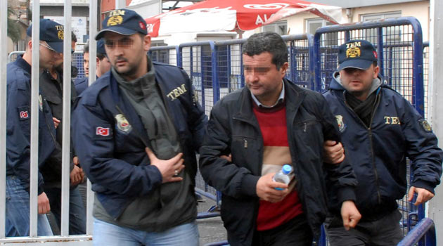 Katliamın raporları Gölcük'ten çıktı