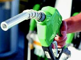 Benzine zam, motorine indirim geldi