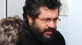 Soner Yalçın Hürriyet'ten kovuldu