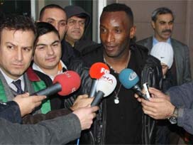 Souleymane Youla trafik kazası geçirdi