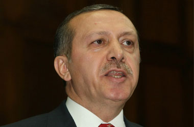 Başbakan Erdoğan, İngiltere'den ayrıldı