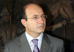 İlhan Cihaner'e Kötü Haber!