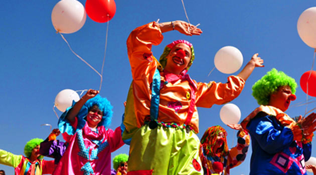 23 Nisan çocukları pilot koltuğunda