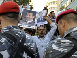 Suriye'de kanlı isyan: 18 ölü