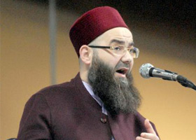 Cübbeli'den MHP'ye Sınırsız Destek