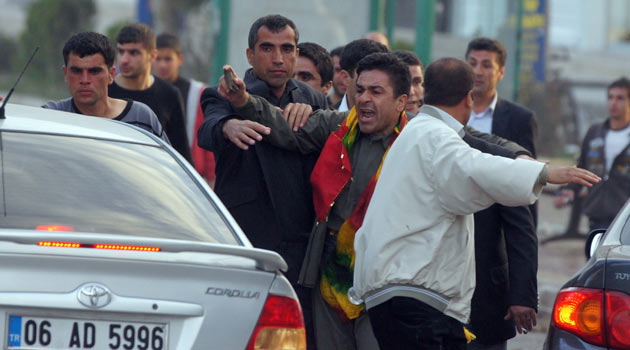 BDP'li vekil: PKK terör örgütüdür