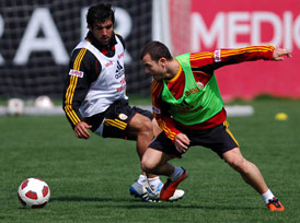 Galatasaray derbi saatini bekliyor