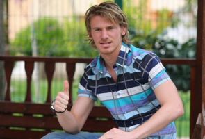 'Üç büyükler' onun peşinde !..