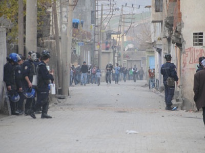 Cizre'de Karayolları binasına saldırı
