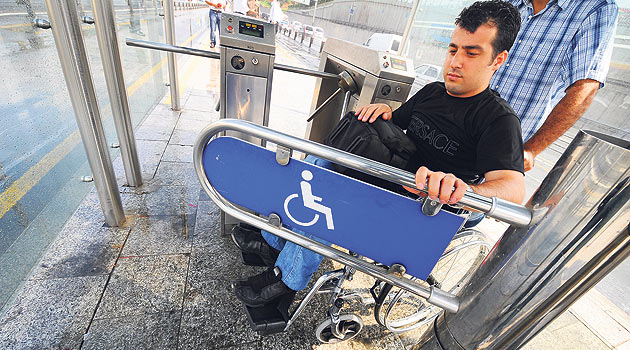 Engelli devrimi için belediyelere son uyarı