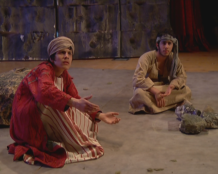 3 gün boyunca doya doya Arapça