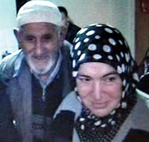 73 yaşında evlendi, pişman oldu