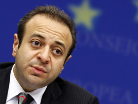 Bağış'tan gurbetçi vatandaşlara çağrı