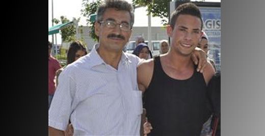 Baba-oğulu facebook buluşturdu