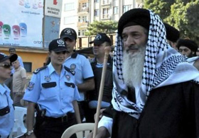 Müslüm Gündüz Yeniden Ortaya Çıktı