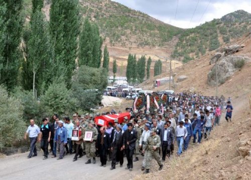 Oğul Şehit / Babası Korucu / Halası Dağda