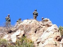 Peşmegeler PKK'nın kaçış yolunu kapattı