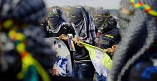 Doğu'daki öğretmene PKK bayrağı tehdidi