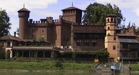 Türk kızı dua etmek istedi, Torino değişti