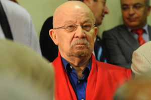 Yalçın Küçük ürpertti