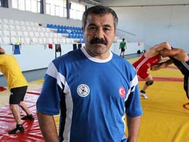 Fevzi Şeker vefat etti