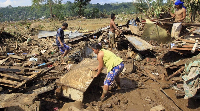 Filipinleri "Washi" Vurdu: 400 Ölü